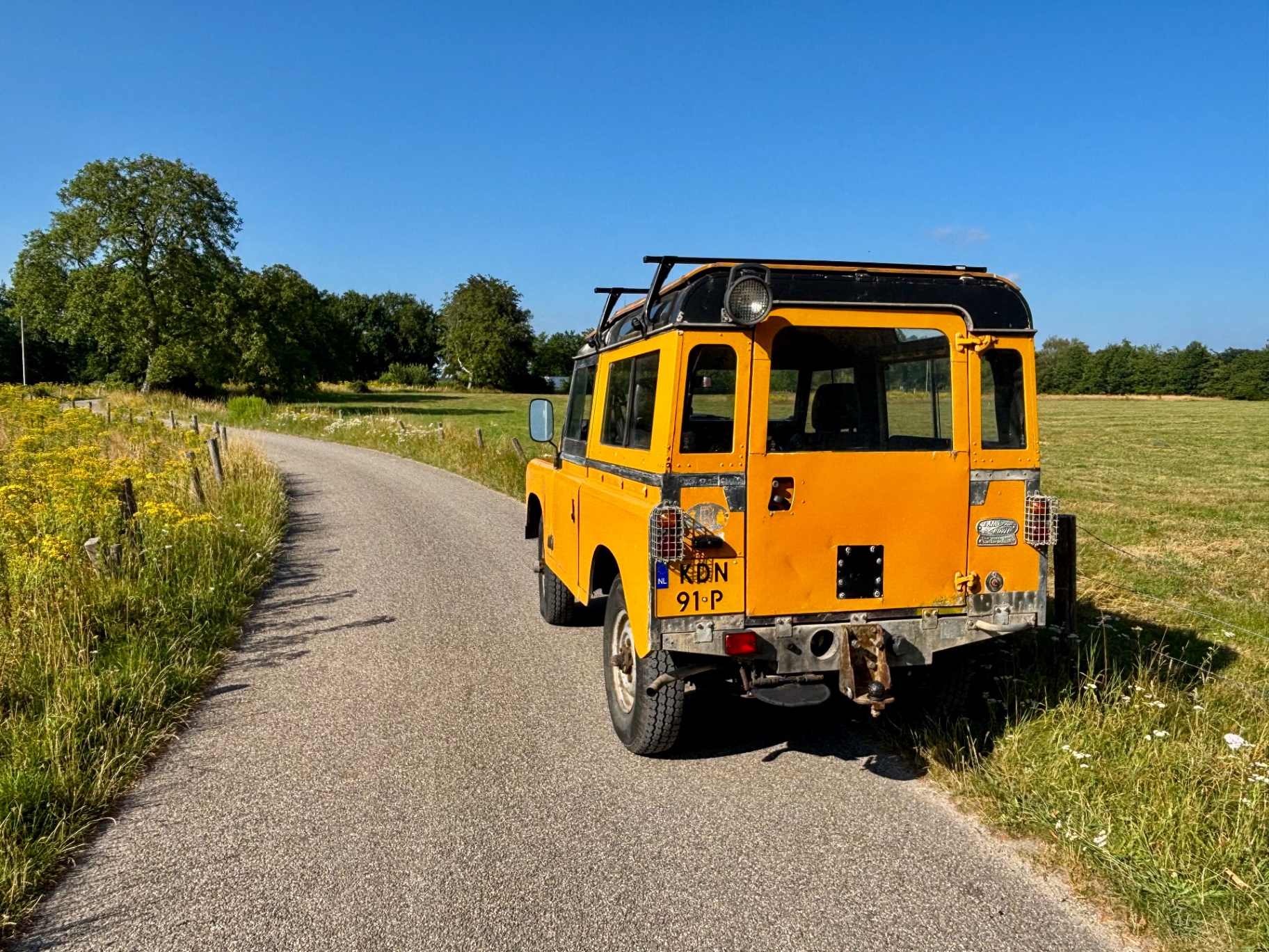 Land Rover 88 Series 3 foto 3